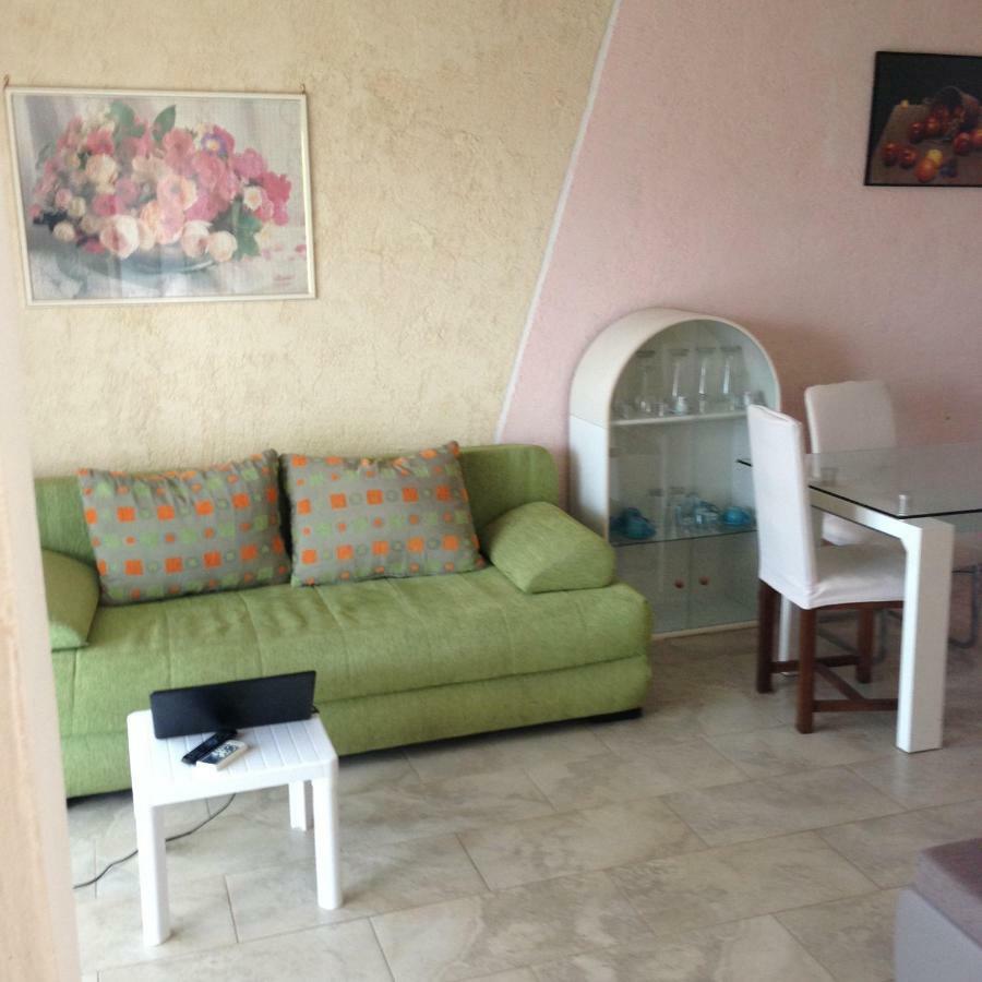 Apartments Ribic Umag Buitenkant foto
